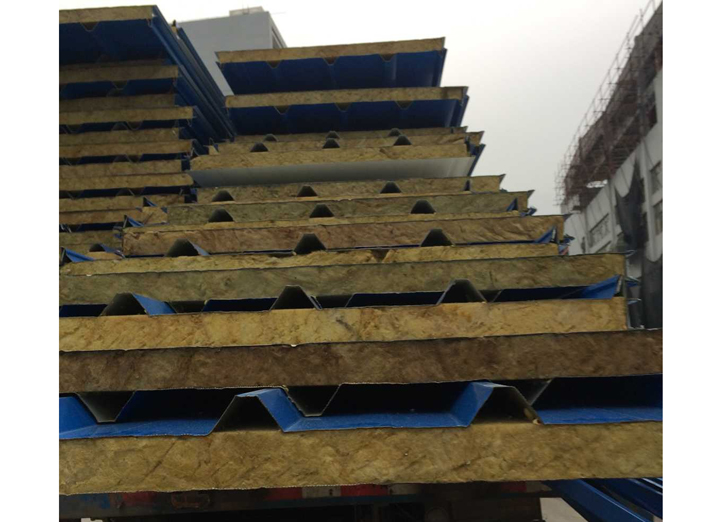 彩鋼岩棉瓦板