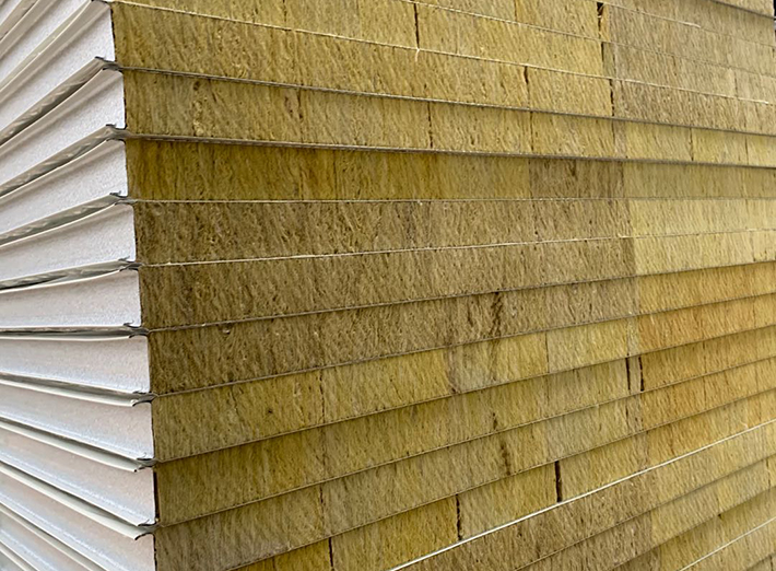 彩鋼岩棉夾芯板05