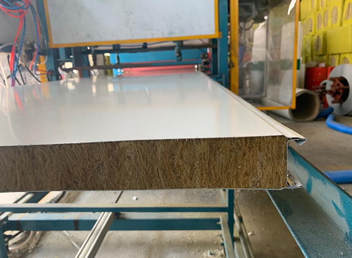 岩棉夾芯（xīn）板04